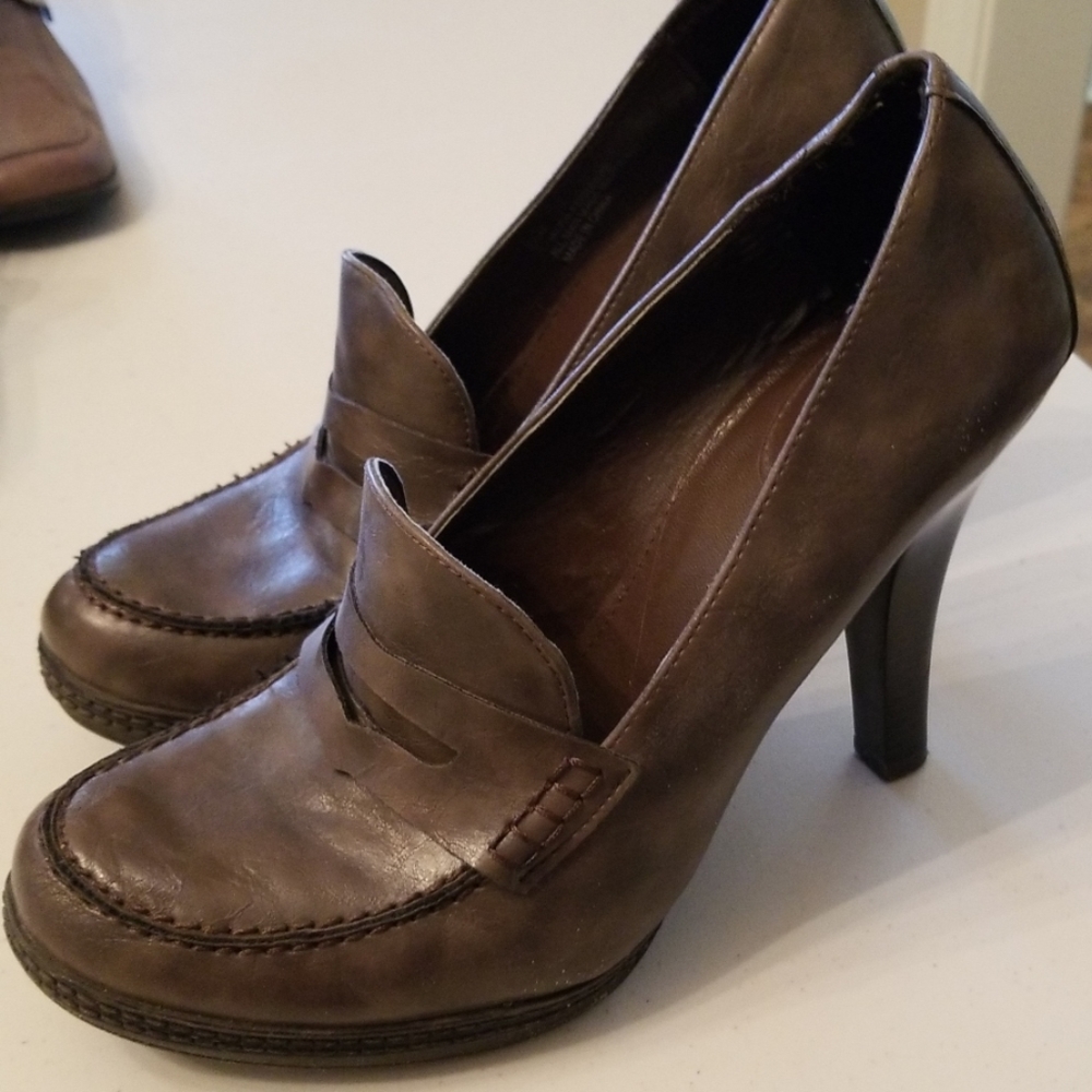 Taupe penny loafer-style Studio Paolo 5" heels